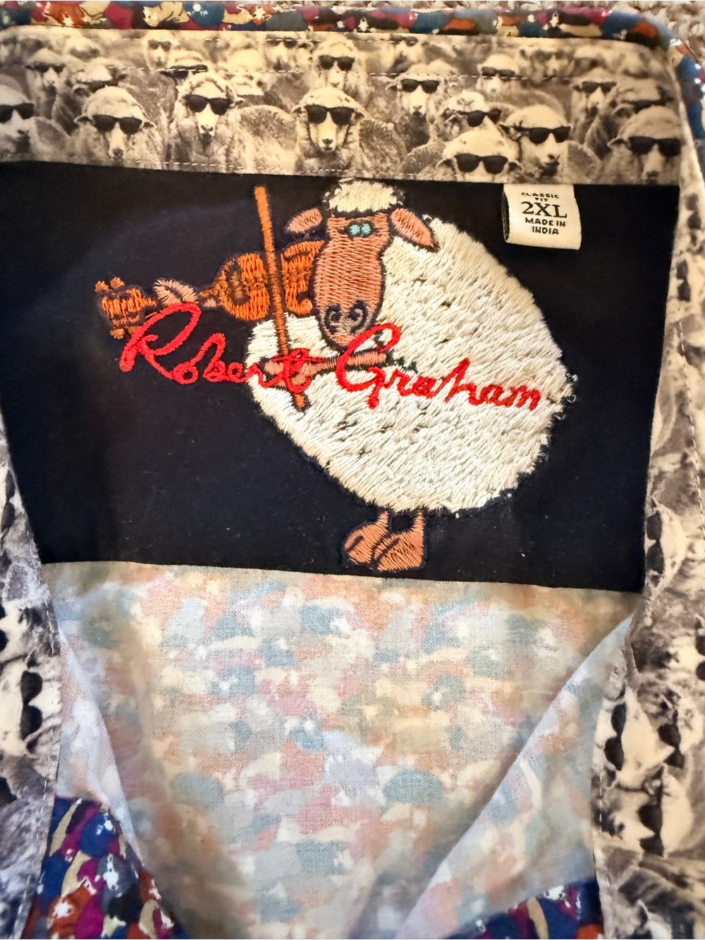 Title: Robert Graham Multicolor Sheep Print Short Sleeve Shirt Men’s 2XL - Picture 4 of 5